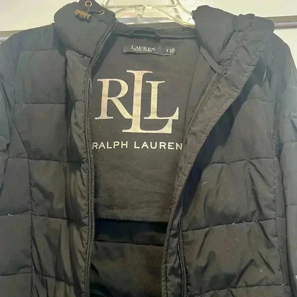 Lauren Ralph Lauren black puffer coat size small petite. In great condition! - Picture 2 of 7